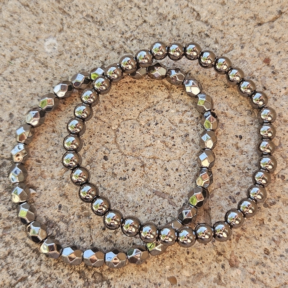 Shimmering Silver Black Beaded Bracelet Duo Set of 2 Stretchy Women's Jewelry